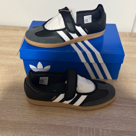 🆕 NIB adidas Samba Mary-Jane Classic Black White Sporty Casual Athleisure Prep - Picture 3 of 11